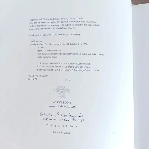 One Hardcover Book Numbers Colors It Just Takes One To‎ Make Everyone Count - Picture 4 of 9